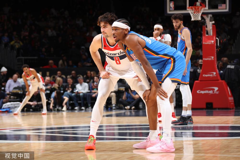 靠身体卡位 靠身体卡位