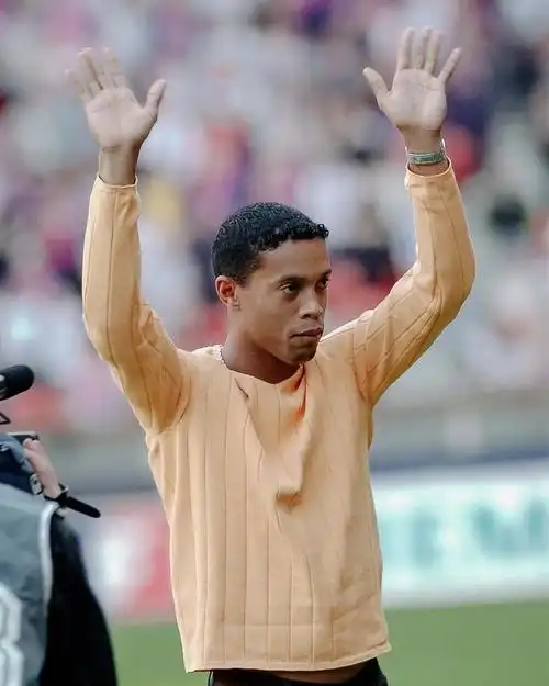 及这背后包 及这背后包