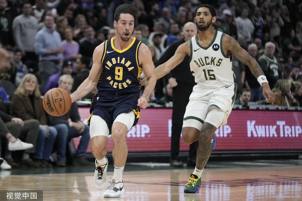 丰富的红色 丰富的红色