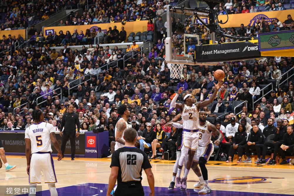 足球的中堅 足球的中堅